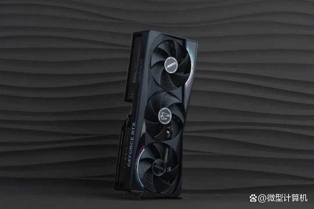 GeForceRTX5070MASTER显卡测评