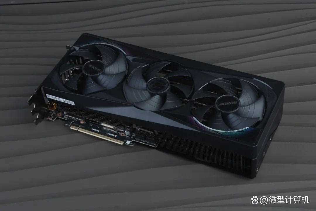GeForceRTX5070MASTER显卡测评